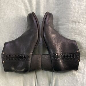 Clarks Artisan Maypearl Fawn Ankle Boots